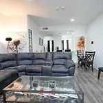 Entire Condo In Dallas, Texas